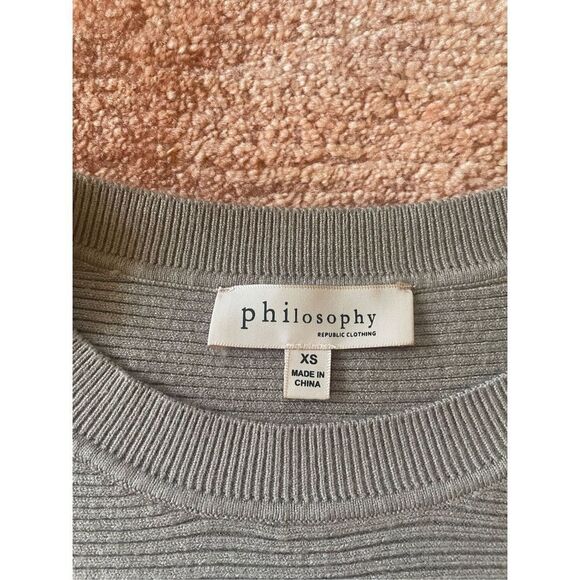 Batwing Philosophy Womens sweater Zip Sleeves Cozy fawn color Size XS - Picture 2 of 9